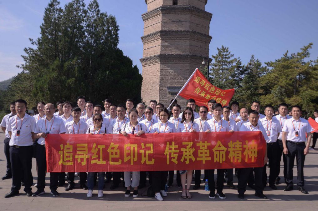 中铁西安院党委与中铁十五局陕甘宁指挥部党工委开展党建联建主题党日活动(图1)