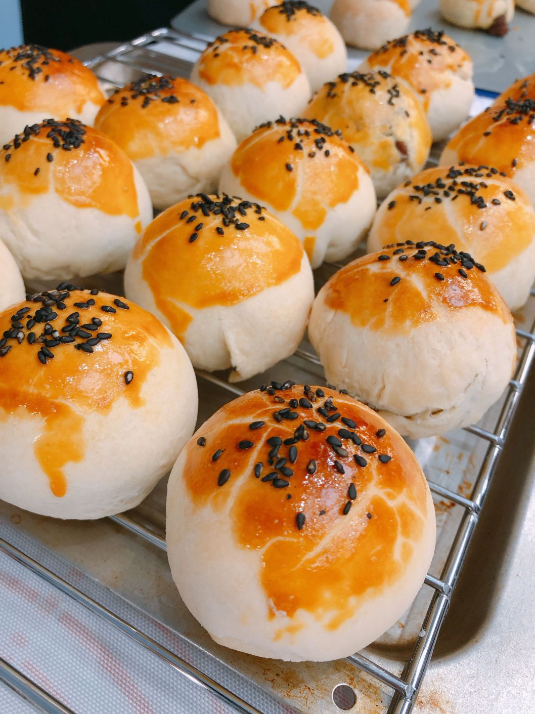 中铁西安院女工委举办“学烘焙技巧、展巾帼风采”烘焙体验培训(图2)