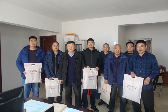 冬季送温暖、关怀暖人心——西安院工会开展“冬送温暖”慰问活动(图2)