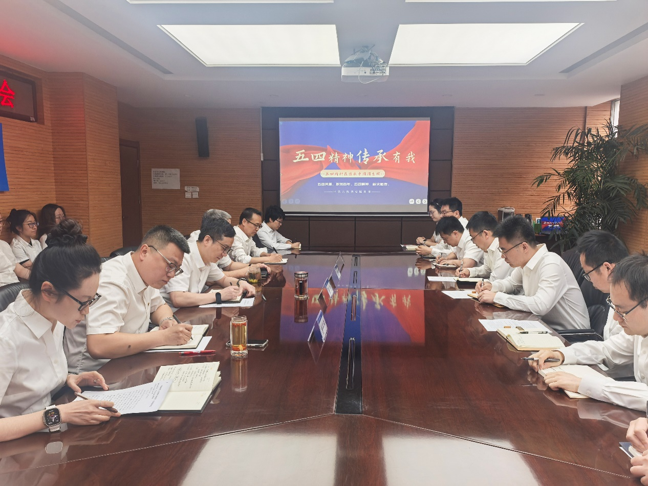 听青声、话未来！这场青年座谈会“走心”又“聚力”(图1)