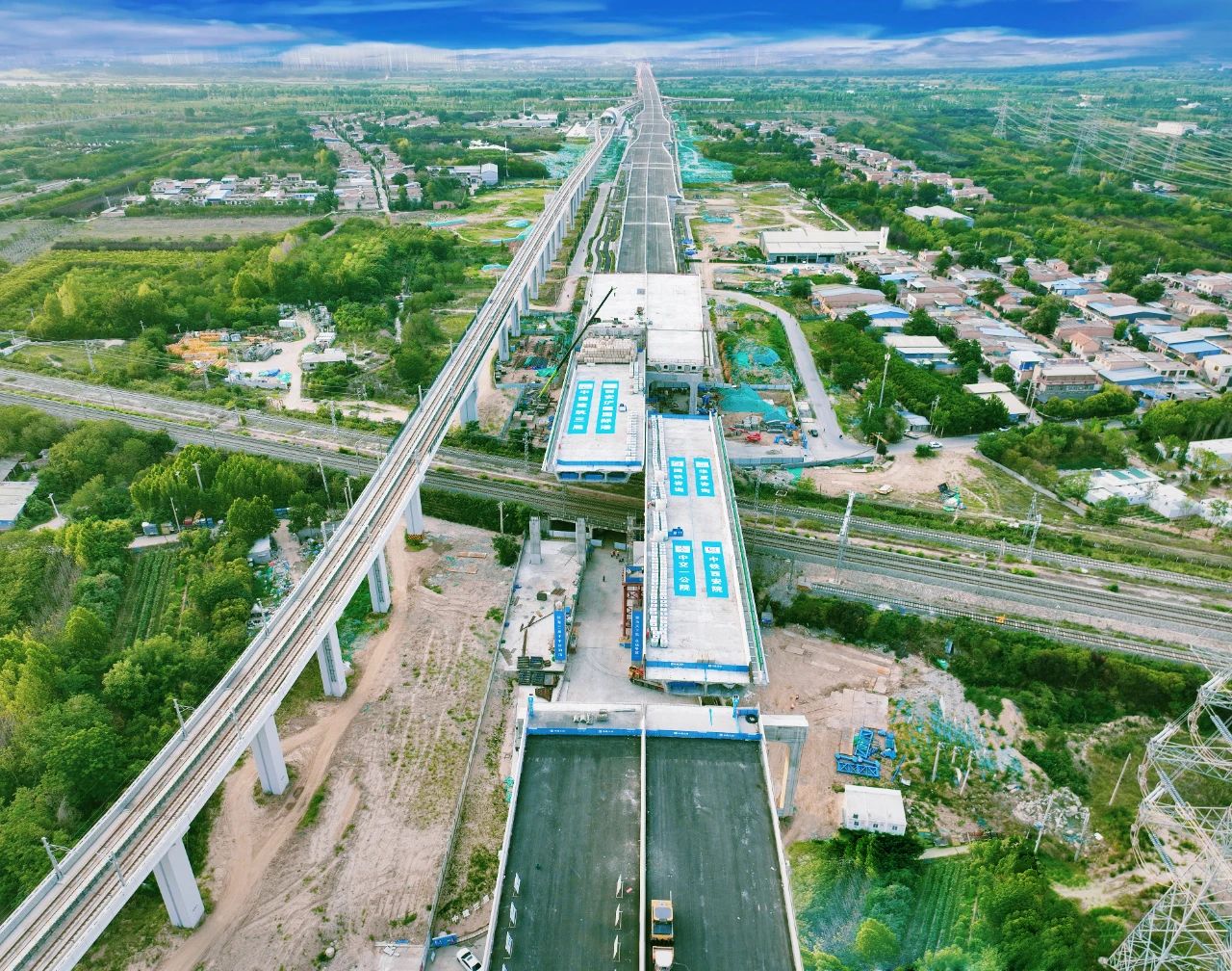 聚焦国内首例｜“丝路”起点上的“重器之舞”(图1)