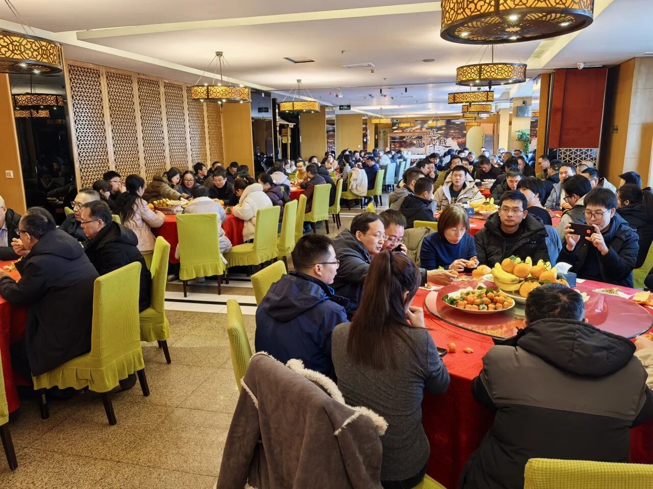 乐启新程 年味润初心｜中铁西安院新春喜乐会温情启幕(图1)